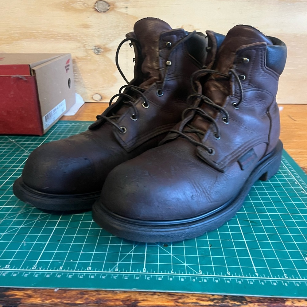 Red wing super sole
